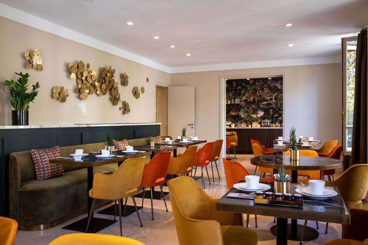 Aiglon Hotel Parijs